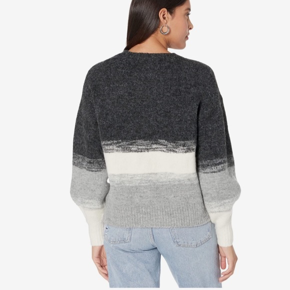 UGG ALESSA CREWNECK SWEATER XL NO OFFERS - Picture 2 of 6